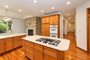 75 Miller Rd, Hawthorn Woods, IL 60047 - Photo 22