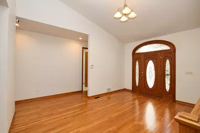 75 Miller Road, Hawthorn Woods, IL 60047 - Photo 10