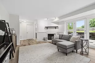 10S071 Ridge Rd, Naperville, IL 60565 - Photo 20