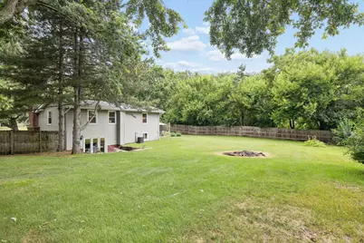 10S071 Ridge Road, Naperville, IL 60565 - Photo 4