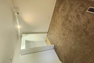808 S Cedarcrest Dr, Schaumburg, IL 60193 - Photo 8