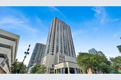 1122 N Clark Street #1402, Chicago, IL 60610 - Photo 1