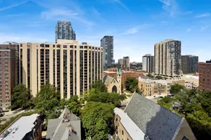 1122 N Clark St, Chicago, IL 60610 - Photo 12