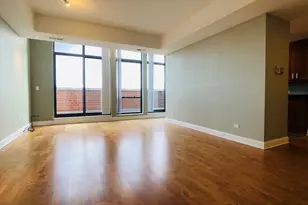 2272 S Archer Ave, Chicago, IL 60616 - Photo 2