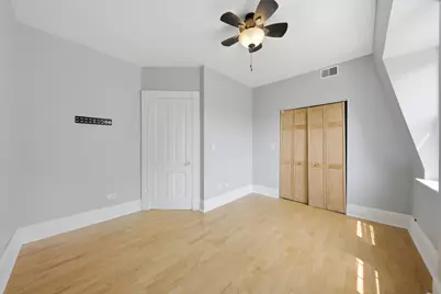 11237 S Champlain Avenue, Chicago, IL 60628 - Photo 14