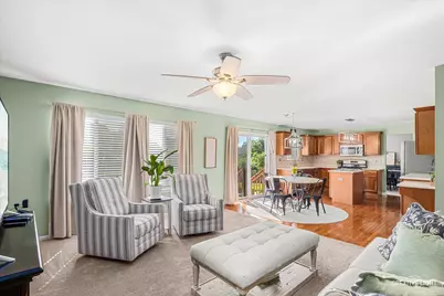 712 Christopher Street, Plano, IL 60545 - Photo 10