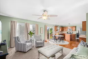 712 Christopher St, Plano, IL 60545 - Photo 10