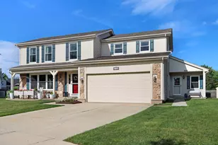 1137 Lockwood Ct E, Buffalo Grove, IL 60089 - Photo 1