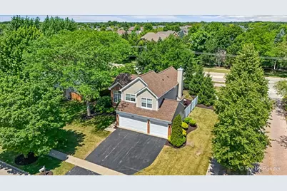 3995 Springlake Court, Lake in the Hills, IL 60156 - Photo 36