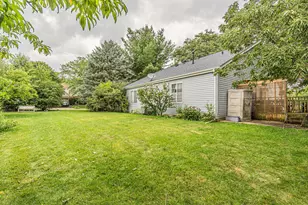 110 Port Cove, Carpentersville, IL 60110 - Photo 22