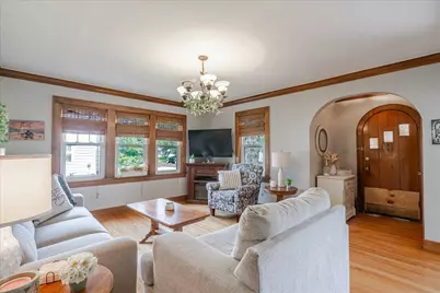 111 Loren Street, Washington, IL 61571 - Photo 6