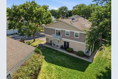 1323 Braver Court #1323, Wheeling, IL 60090 - Photo 1