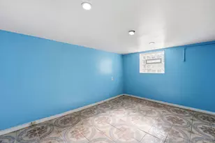 2229 N Kedvale Ave, Chicago, IL 60639 - Photo 16