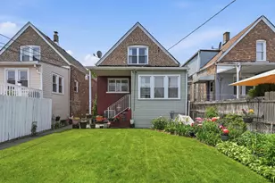 2229 N Kedvale Ave, Chicago, IL 60639 - Photo 28