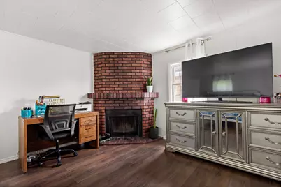 635 16th Street, Rockford, IL 61104 - Photo 2