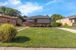 930 E 161st Pl, South Holland, IL 60473 - Photo 2