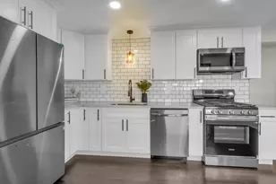 930 E 161st Pl, South Holland, IL 60473 - Photo 10