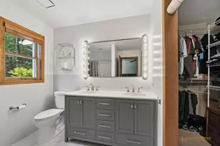 221 S Dawn Marie Dr, Round Lake, IL 60073 - Photo 12