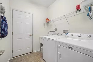 2461 Harvest Valley, Elgin, IL 60124 - Photo 20