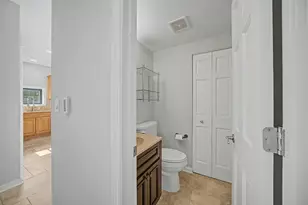 727 S Ashland Ave, Chicago, IL 60607 - Photo 20