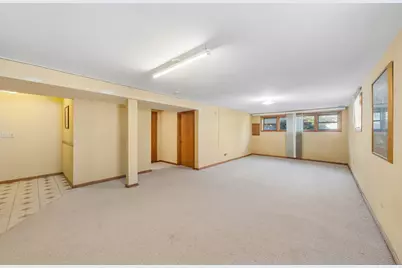 7017 W Jarvis Avenue, Niles, IL 60714 - Photo 18