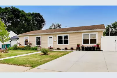 519 Kenyon Avenue, Romeoville, IL 60446 - Photo 1