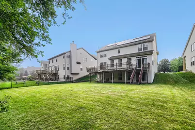 16 Clover Circle, Streamwood, IL 60107 - Photo 24