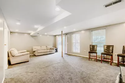 16 Clover Circle, Streamwood, IL 60107 - Photo 22
