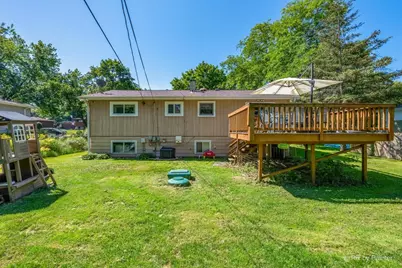 29W264 Lee Road, West Chicago, IL 60185 - Photo 18