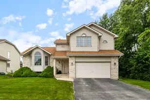 23042 Ridgeway Ave, Richton Park, IL 60471 - Photo 2