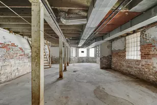 210 N Laramie Ave, Chicago, IL 60644 - Photo 16