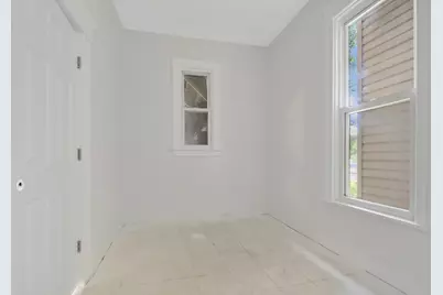 210 N Laramie Avenue, Chicago, IL 60644 - Photo 6