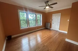 4434 W Gunnison Ave, Chicago, IL 60630 - Photo 4