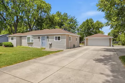 440 Aster Lane, Hoffman Estates, IL 60169 - Photo 2