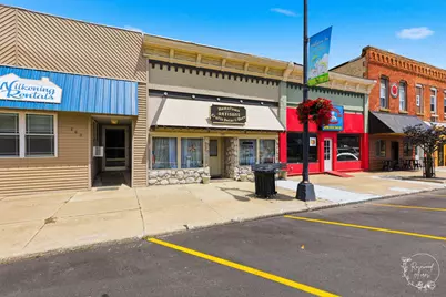 159 W Station Street, Saint Anne, IL 60964 - Photo 2