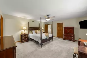 27W118 Cove Ln, Warrenville, IL 60555 - Photo 20