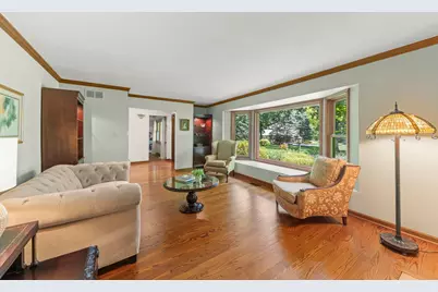 27W118 Cove Lane, Warrenville, IL 60555 - Photo 6