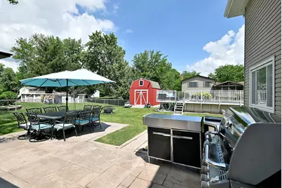 101 E Bryn Mawr Avenue, Itasca, IL 60143 - Photo 4