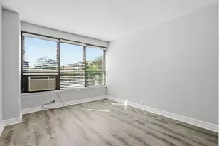 2930 N Sheridan Rd, Chicago, IL 60657 - Photo 14