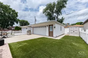3416 W 115th Pl, Chicago, IL 60655 - Photo 28