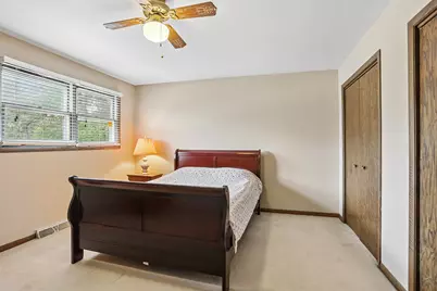12123 Lake View Drive, Orland Park, IL 60467 - Photo 30