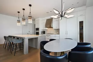 451 E Grand Ave, Chicago, IL 60611 - Photo 16