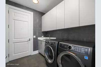 451 E Grand Avenue #6012, Chicago, IL 60611 - Photo 26