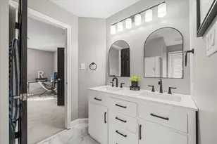 55 N Royal Oaks Dr, Bristol, IL 60512 - Photo 30