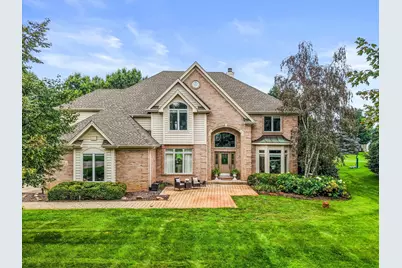 55 N Royal Oaks Drive, Bristol, IL 60512 - Photo 2