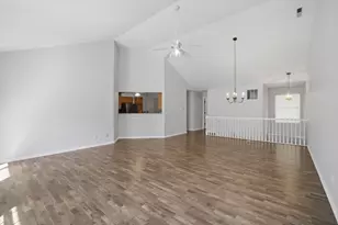 1911 N Silver Lake Rd, Arlington Heights, IL 60004 - Photo 10