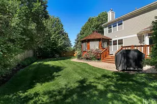 2001 Sparrow Cir, Round Lake, IL 60073 - Photo 2