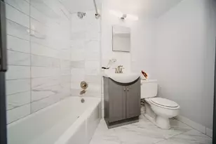 9124 La Crosse Ave, Skokie, IL 60077 - Photo 8