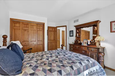 2976 Wedgewood Drive, Dekalb, IL 60115 - Photo 44