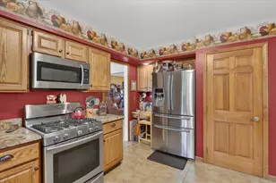 2976 Wedgewood Dr, Dekalb, IL 60115 - Photo 14